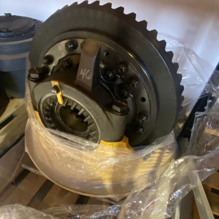 CATERPILLAR - 775F - Dump Truck - AXLE NOSE 