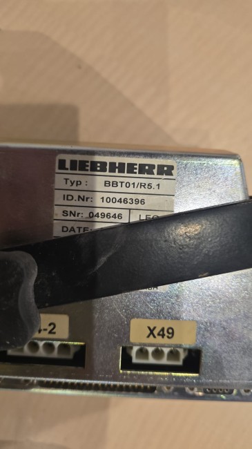 LIEBHERR - R914B - Pelle sur chenilles