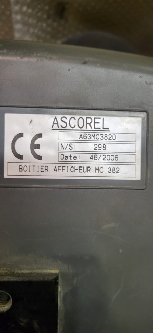  - ASCOREL MC 382 - Chargeur à pneus