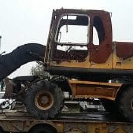 VOLVO - EW140B - Pelle à pneus