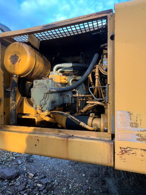 LIEBHERR - R924C EW - Pelle sur chenilles