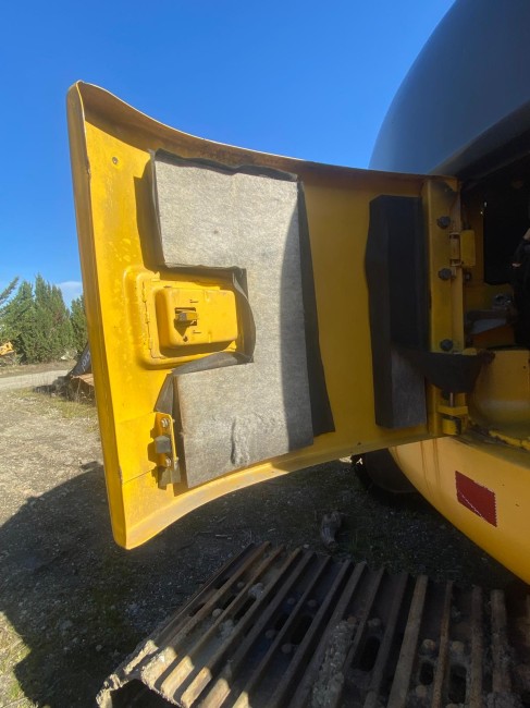KOMATSU - PC228USLC-3E0 - Pelle sur chenilles