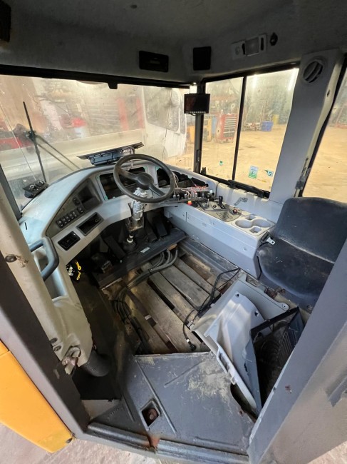 VOLVO - A30G - Tombereau