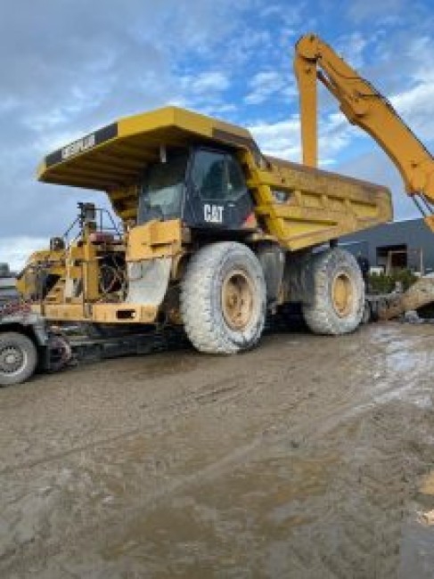 CATERPILLAR - 777F - Dumper