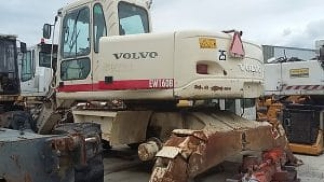 VOLVO - EW160B - Pelle à pneus