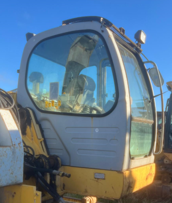 NEW HOLLAND - E235SR - Pelle sur chenilles