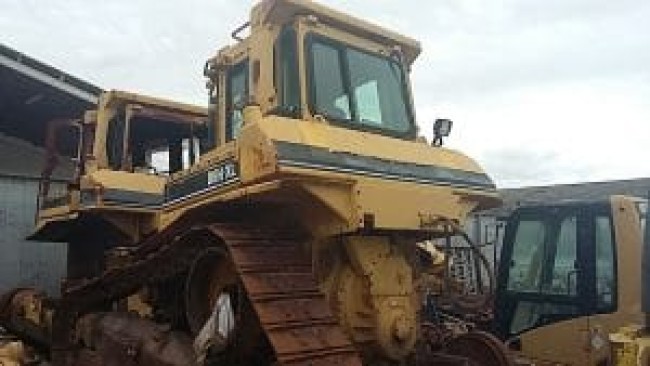 CATERPILLAR - D6H - Track loader