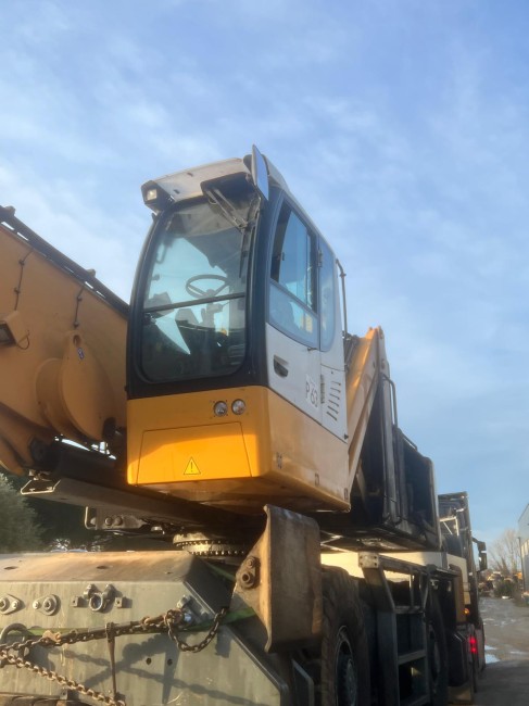 LIEBHERR - LH60M - Pelle à pneus