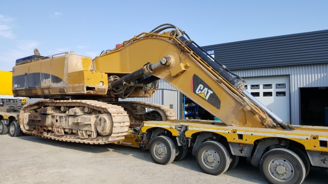 CATERPILLAR - 390D - Pelle sur chenilles