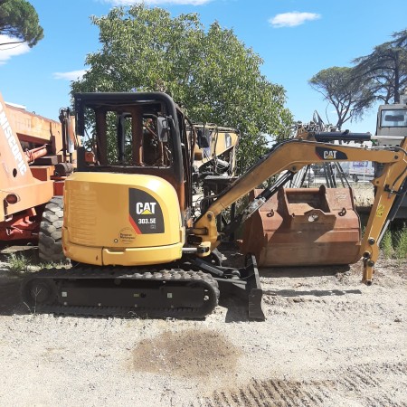 CATERPILLAR - 303.5 - Mini excavator and mid-excavator