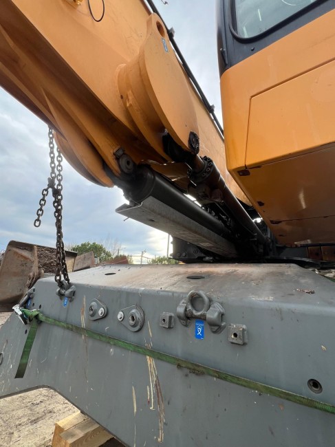LIEBHERR - LH60M - Pelle à pneus