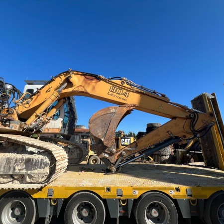 LIEBHERR - R904 HDSL - Pelle sur chenilles  - verin levage
