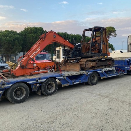 HITACHI - ZX85USB-5A - Pelle sur chenilles