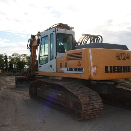 LIEBHERR - R904 - Pelle sur chenilles
