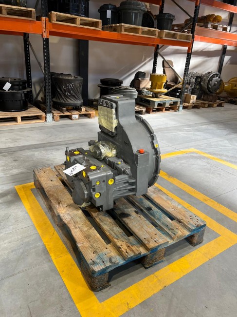 LIEBHERR - R946 - Pelle sur chenilles - POMPE HYDRAULIQUE
