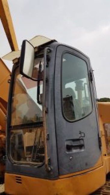 CASE - CX225 - Crawler excavator